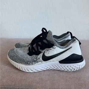 Women's Nike react shoes